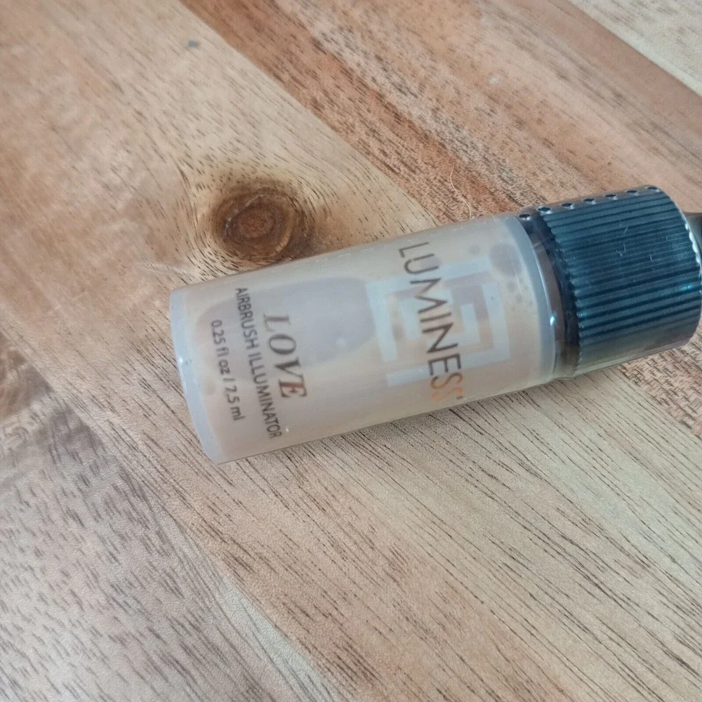 Luminess‎ Air Airbrush Makeup Illuminator LOVE 0.25 oz SEALED